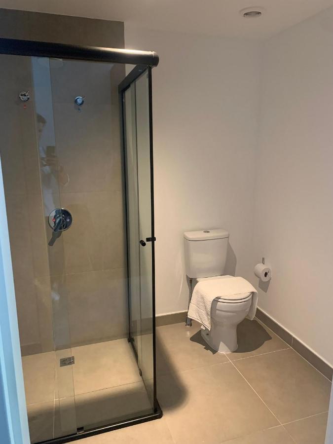 U_221 | Studio Lindo Proximo Ao Hosp. Sirio Libanes 100Mts